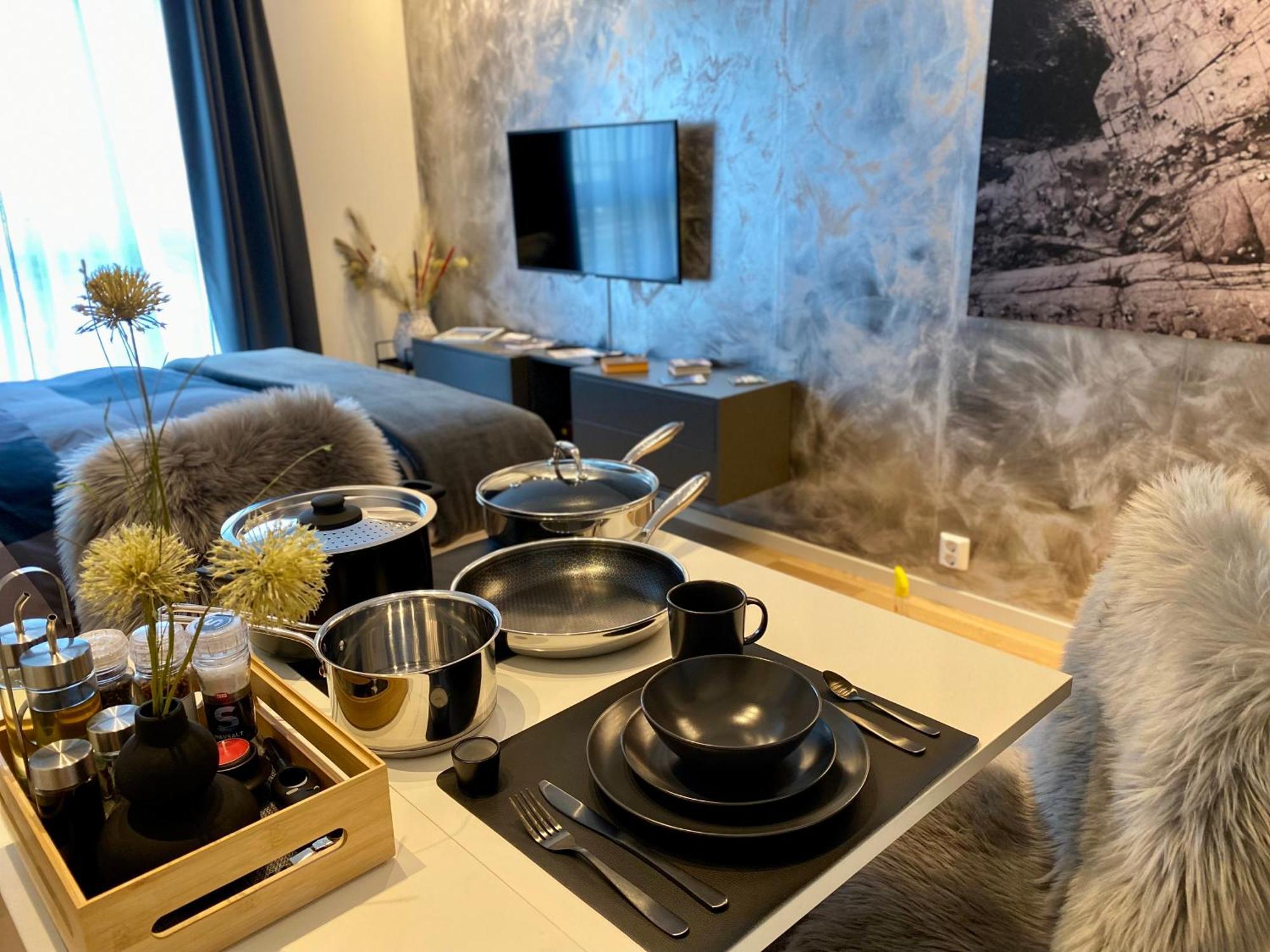 Experience A Cozy Getaway Near Pulpit Rock-A Unit Apartment Jorpeland Exterior photo